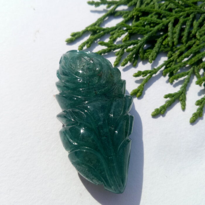 Flower Emerald Carving