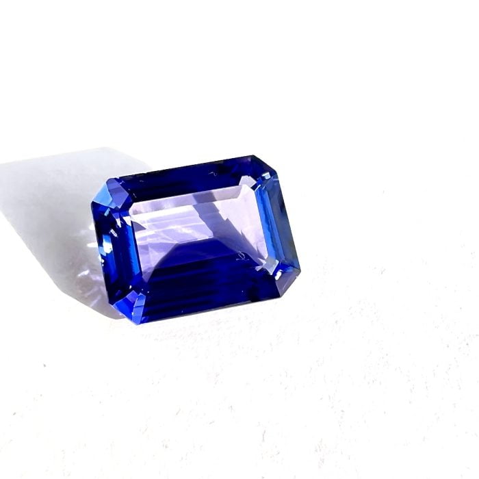 Tanzanite 12.84 Ct