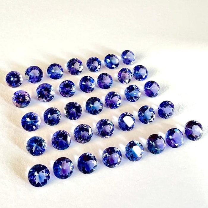 Tanzanite Round 20.88 Ct