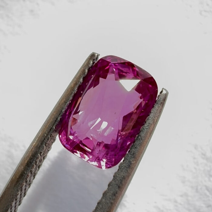 Pink Sapphire 2.61 Ct