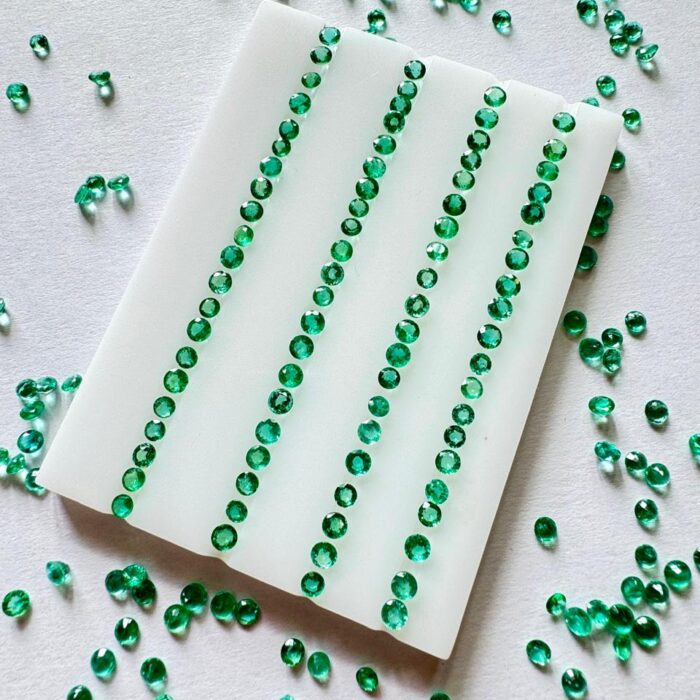 Zambian Emerald Round Calibrated 3 Mm