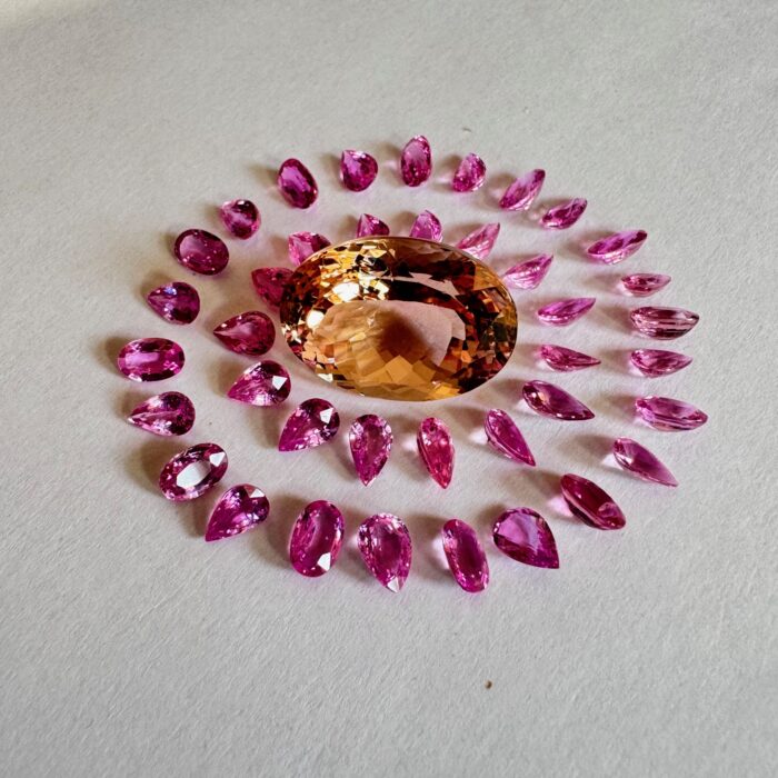 Morganite Oval 20.58 CT