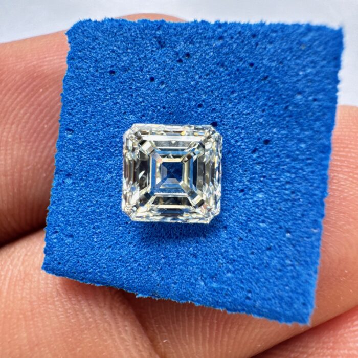 Diamond Asscher Cut 1.03 CT