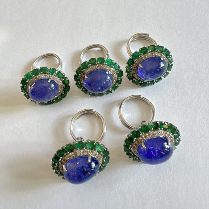 Tanzanite Cabochon & Emerald Button Set 5 Piece
