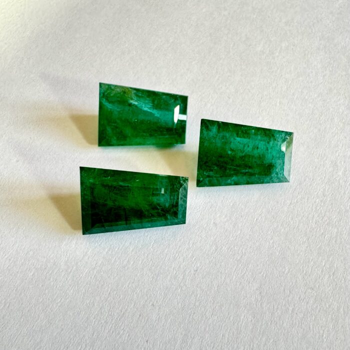 Emerald Tapper shape 33.47 CT 3 Piece Set