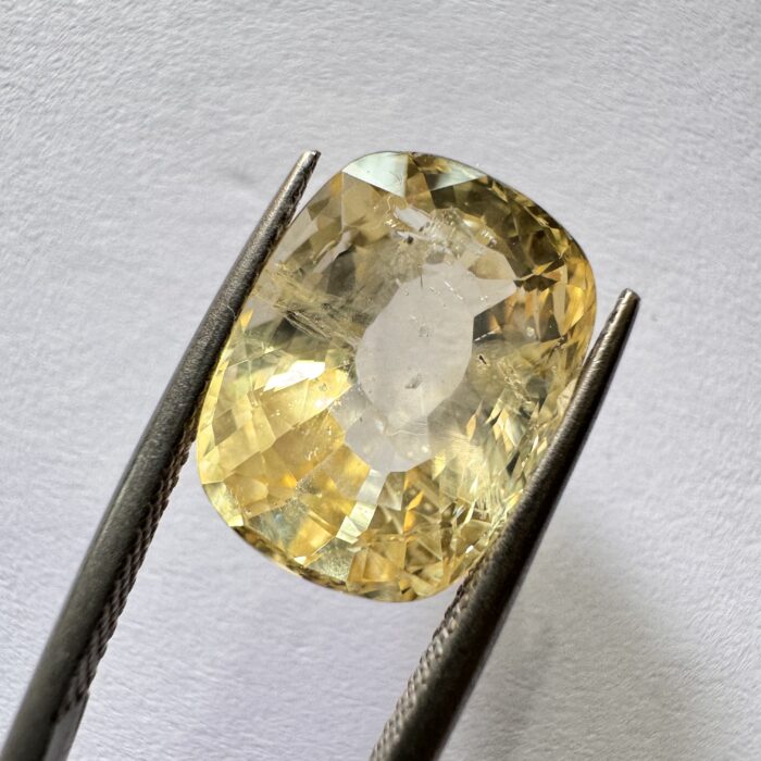 Ceylon Yellow Sapphire 11.34 CT
