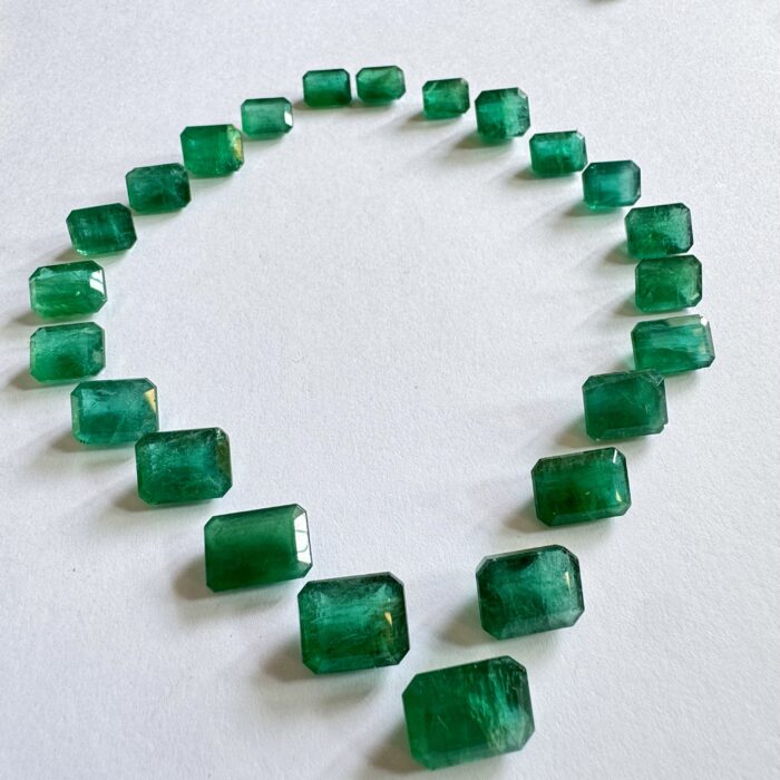 Emerald Octagon Layout 123.76 / 23 Piece