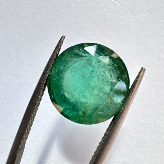 Zambian Emerald Round 8 CT
