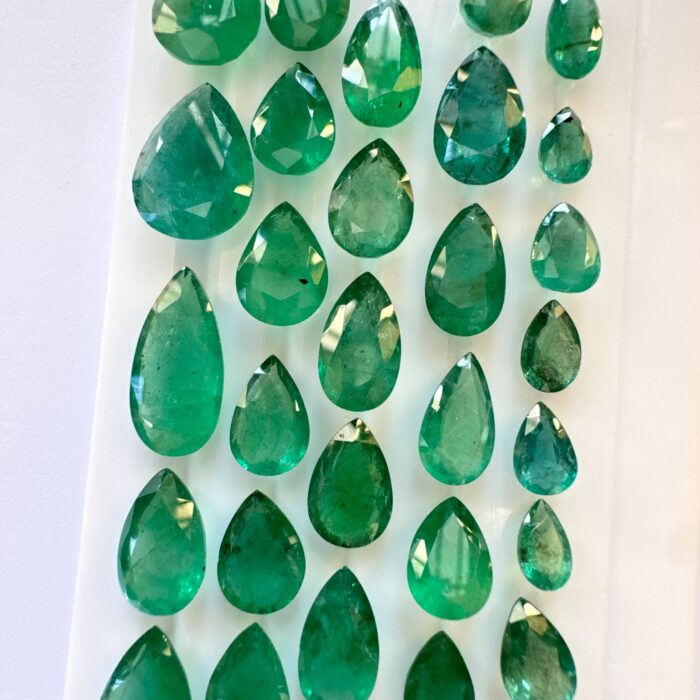 Zambian Emerald Pear Lot 123.75 CT / 31 Piece