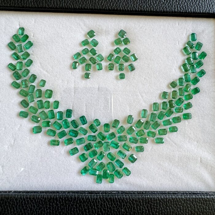 Zambian Emerald Octagon 81.90 CT / 155 Piece Layout