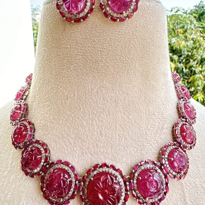 Ruby Carving & Diamond Necklace Set