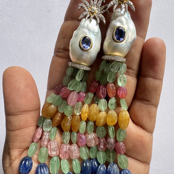 Baroque Pearl & Carving Beads Earring